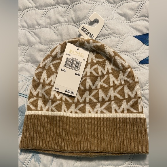 Michael Kors Beanie - Picture 3 of 4